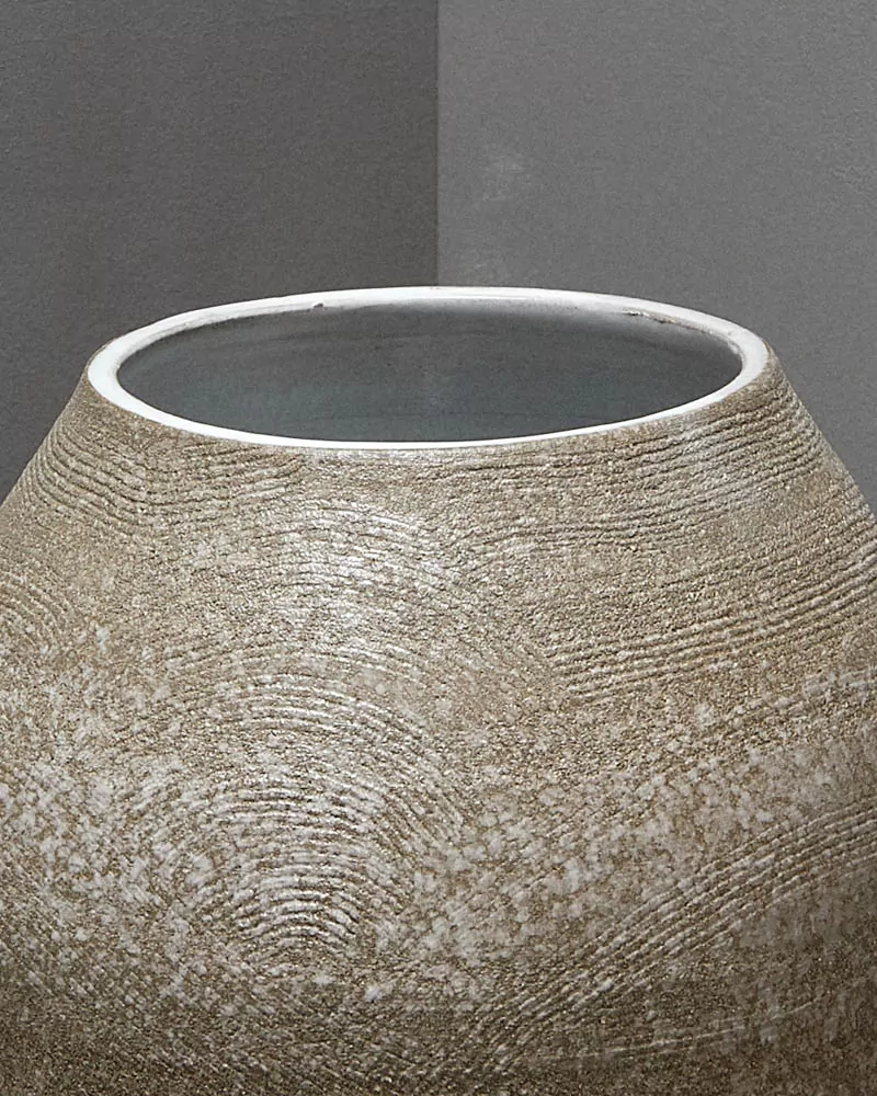 Vase #9 - Image 3