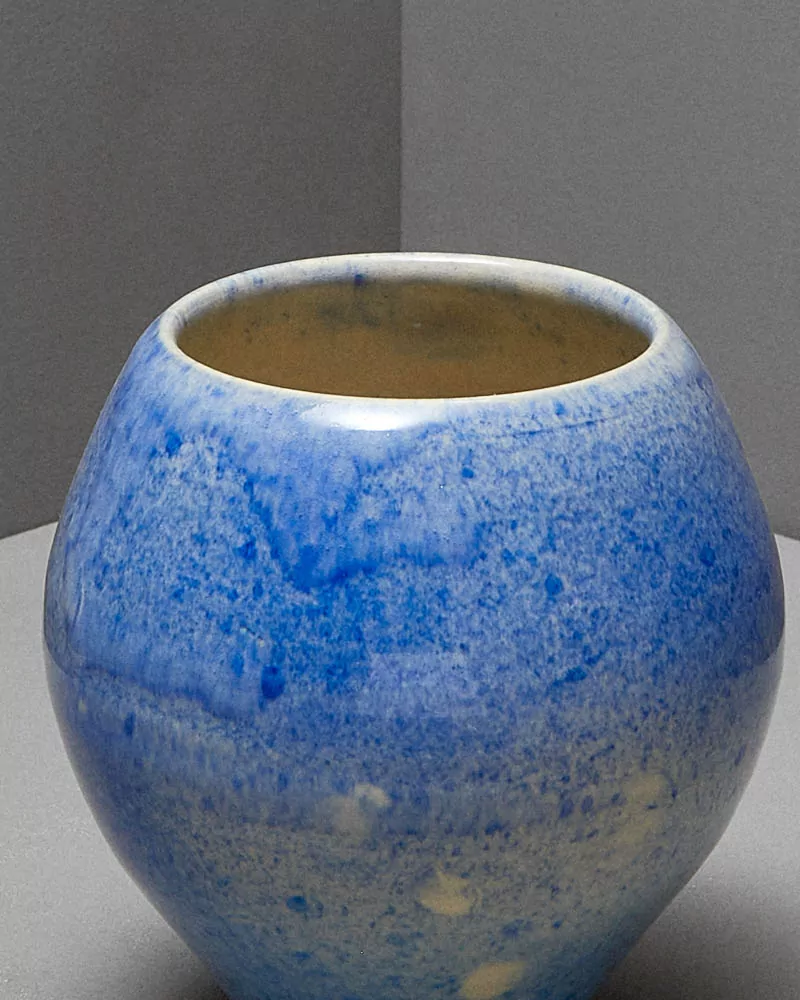 Vase #8 - Image 3