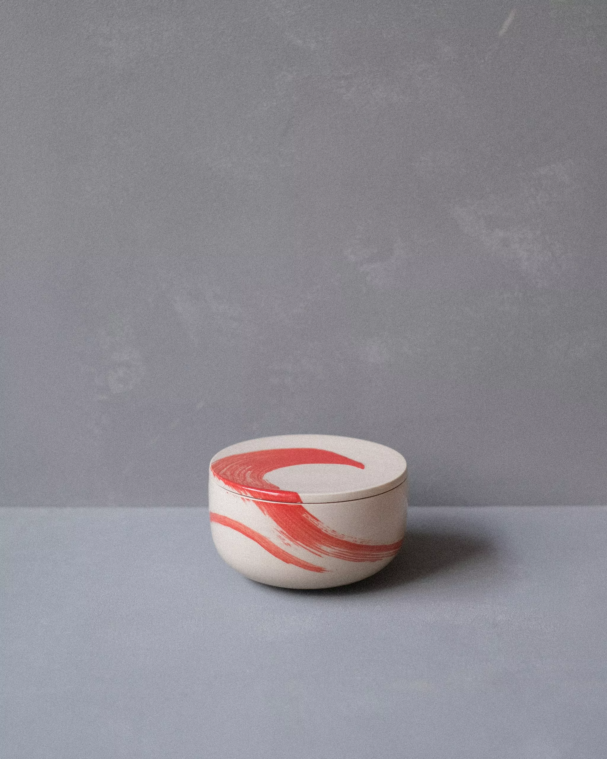 Vessel #1 - light red stroke