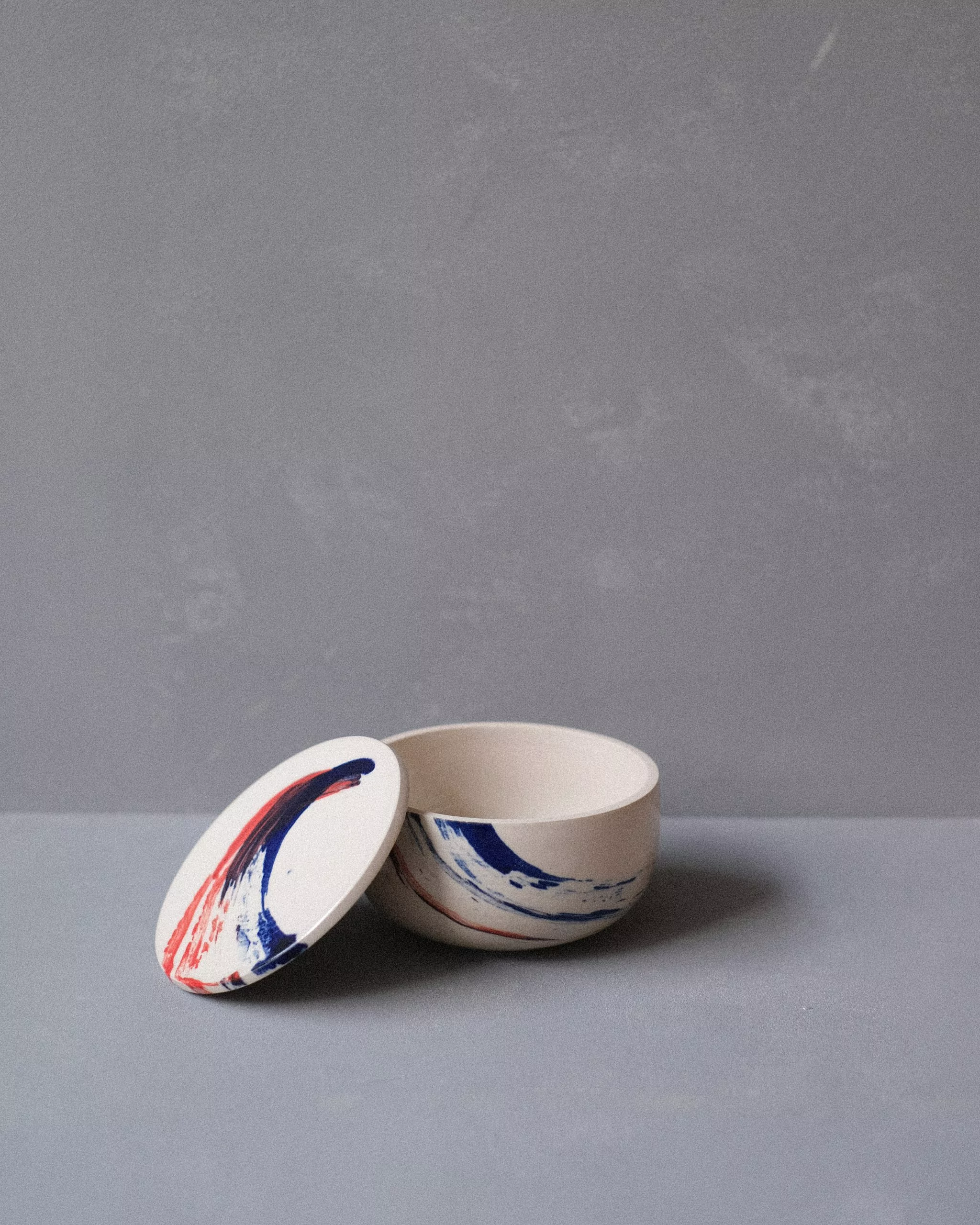 Vessel #1 - blue & light red stroke - Image 2