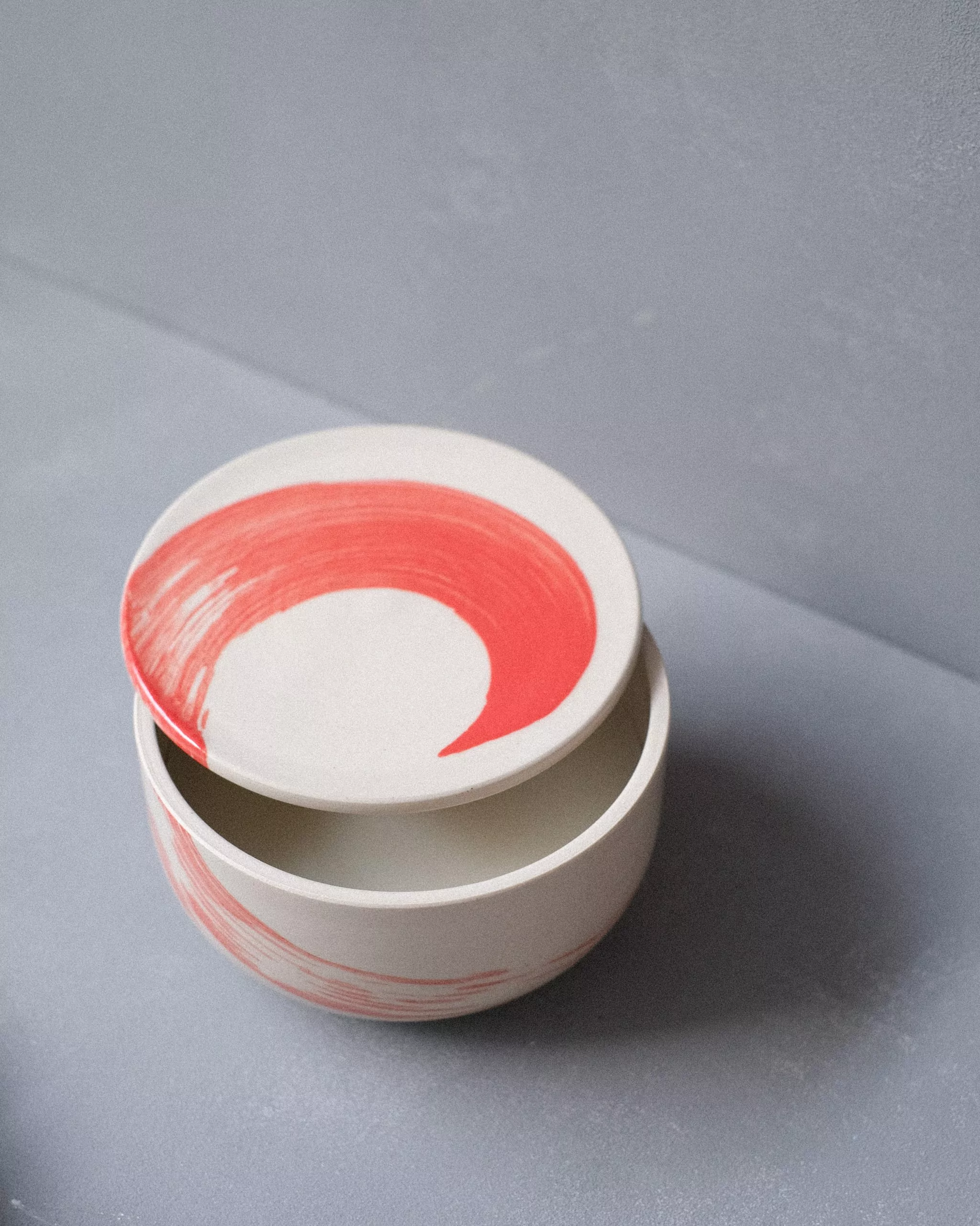 Vessel #1 - light red stroke - Image 4