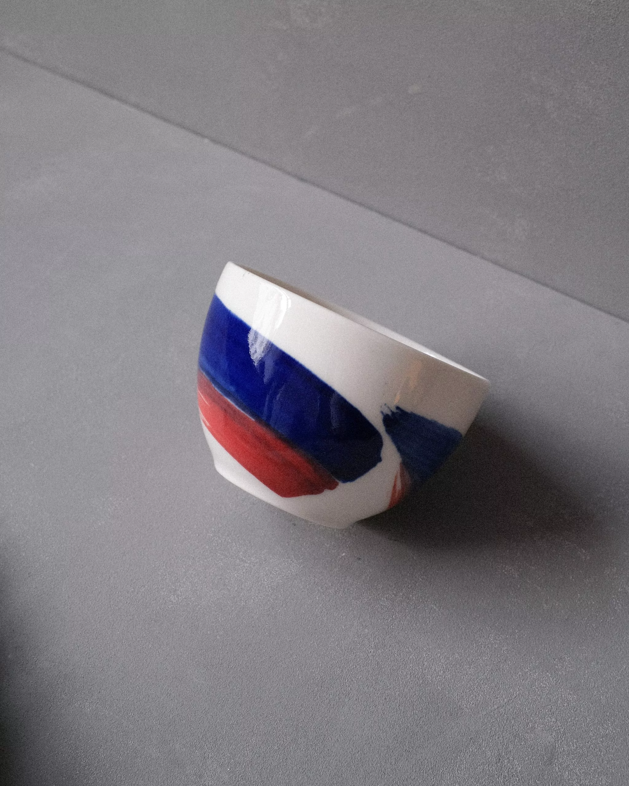 Mug #2 Palm - white with blue&light red stroke - Image 3