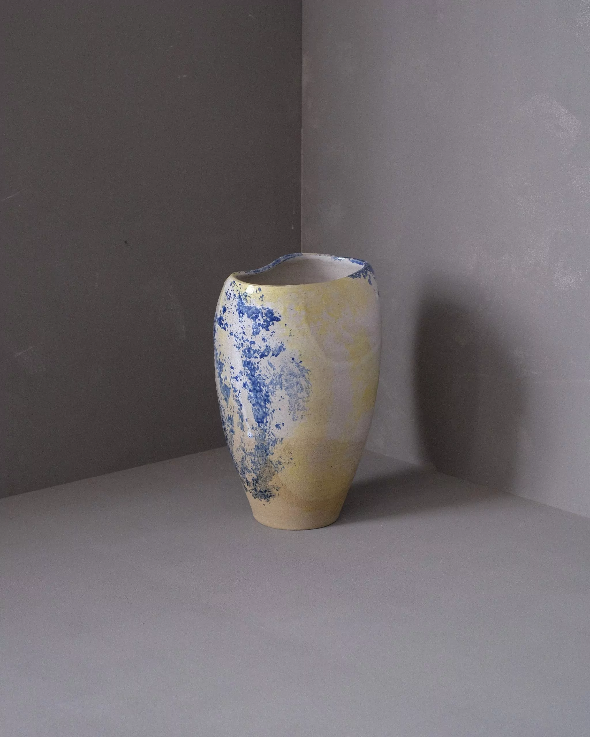Vase #19 - Image 2